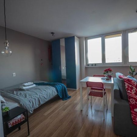 Modern Studio In The City Center Of Wroclaw! エクステリア 写真
